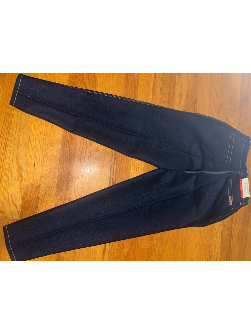 Dark wash slim pants Clothing00063